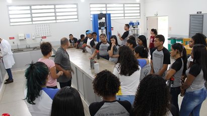 Visita da Escola Hélio Bueno